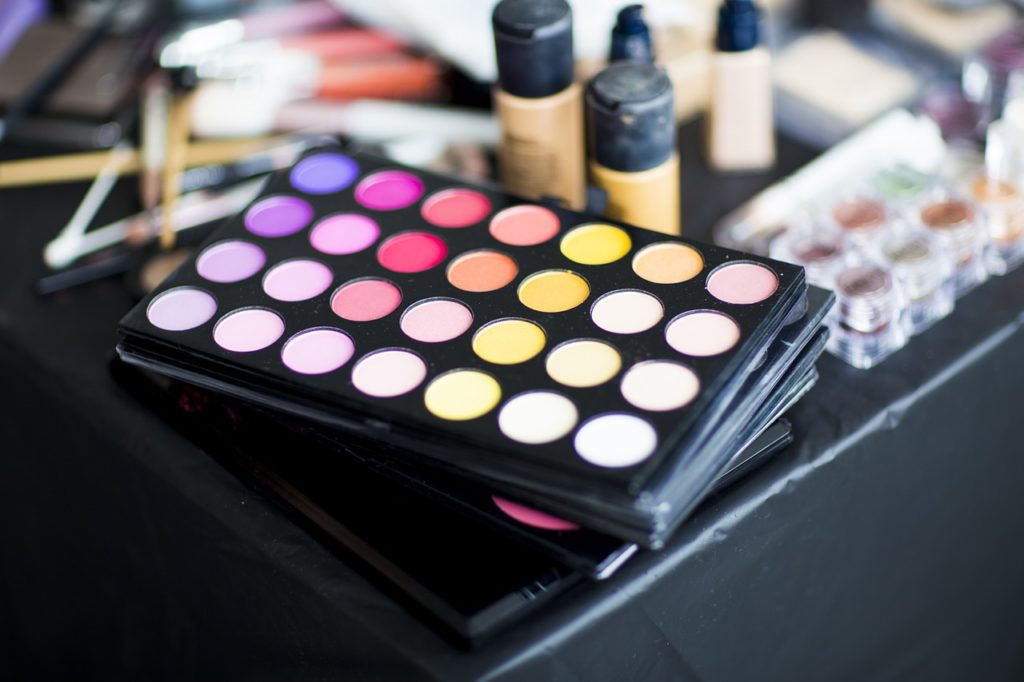 Make up fluo estate 2019